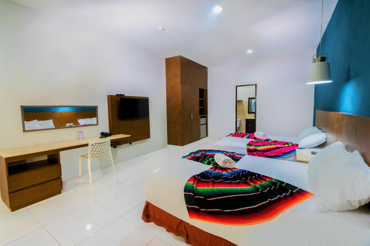 Hotel Mariachi By Kavia 5Th Av Playa del Carmen Exterior photo